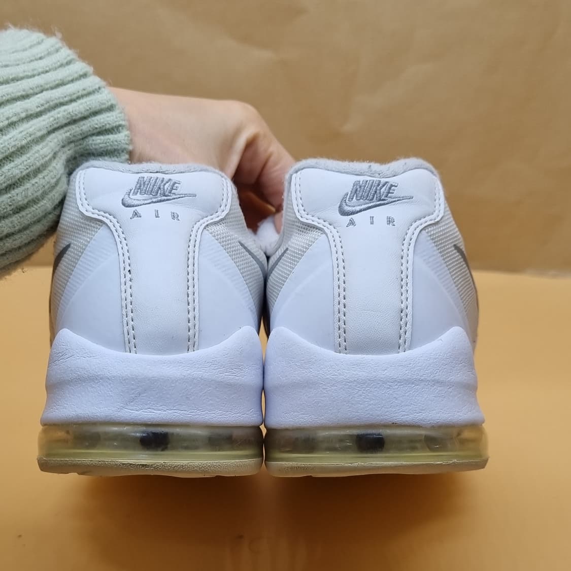 나이키 에어맥스 인비고 남성운동화270  상품이미지4