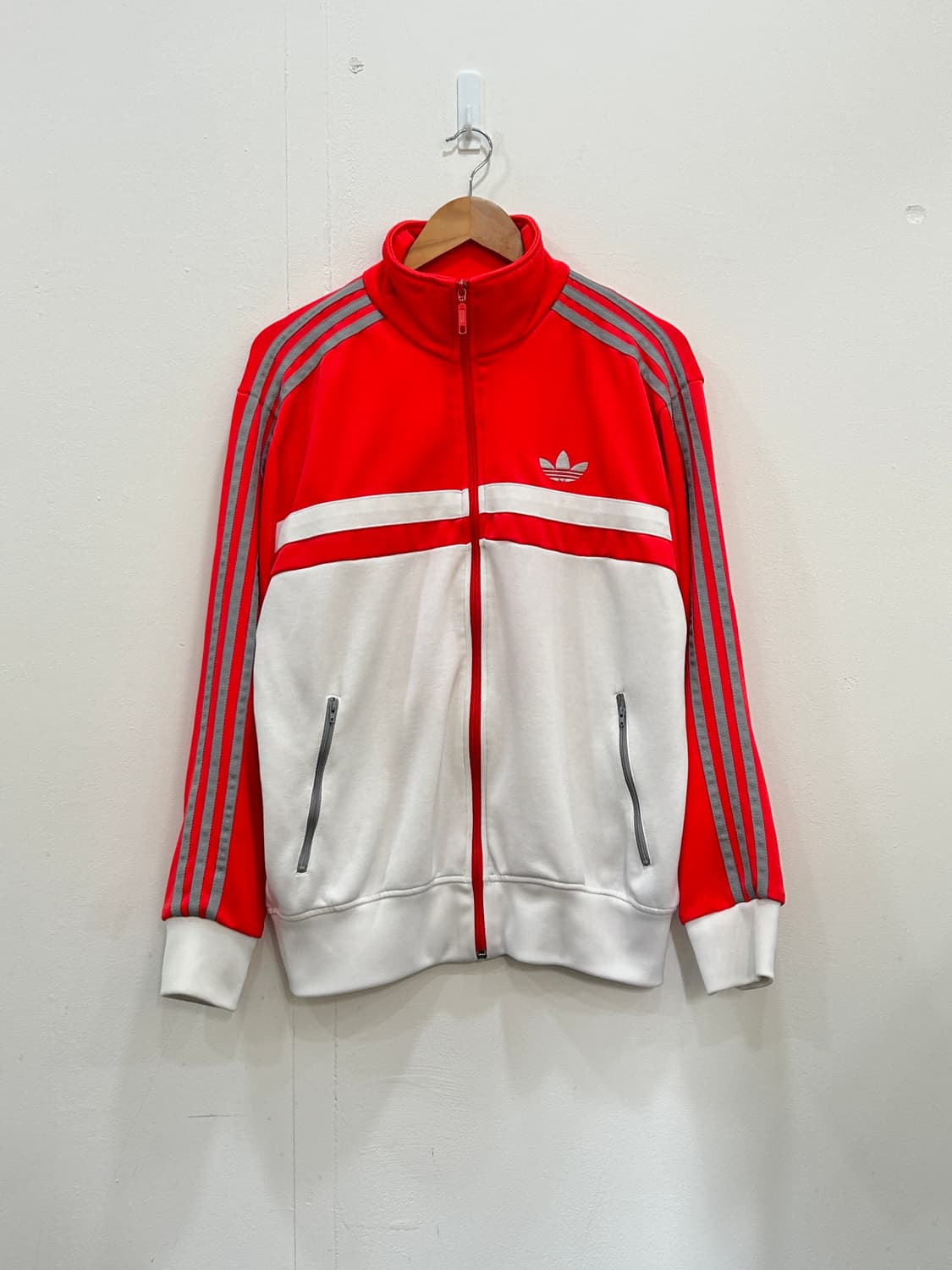 아디다스 흰빨 빈티지 져지 트랙탑 남성 L 상품이미지4