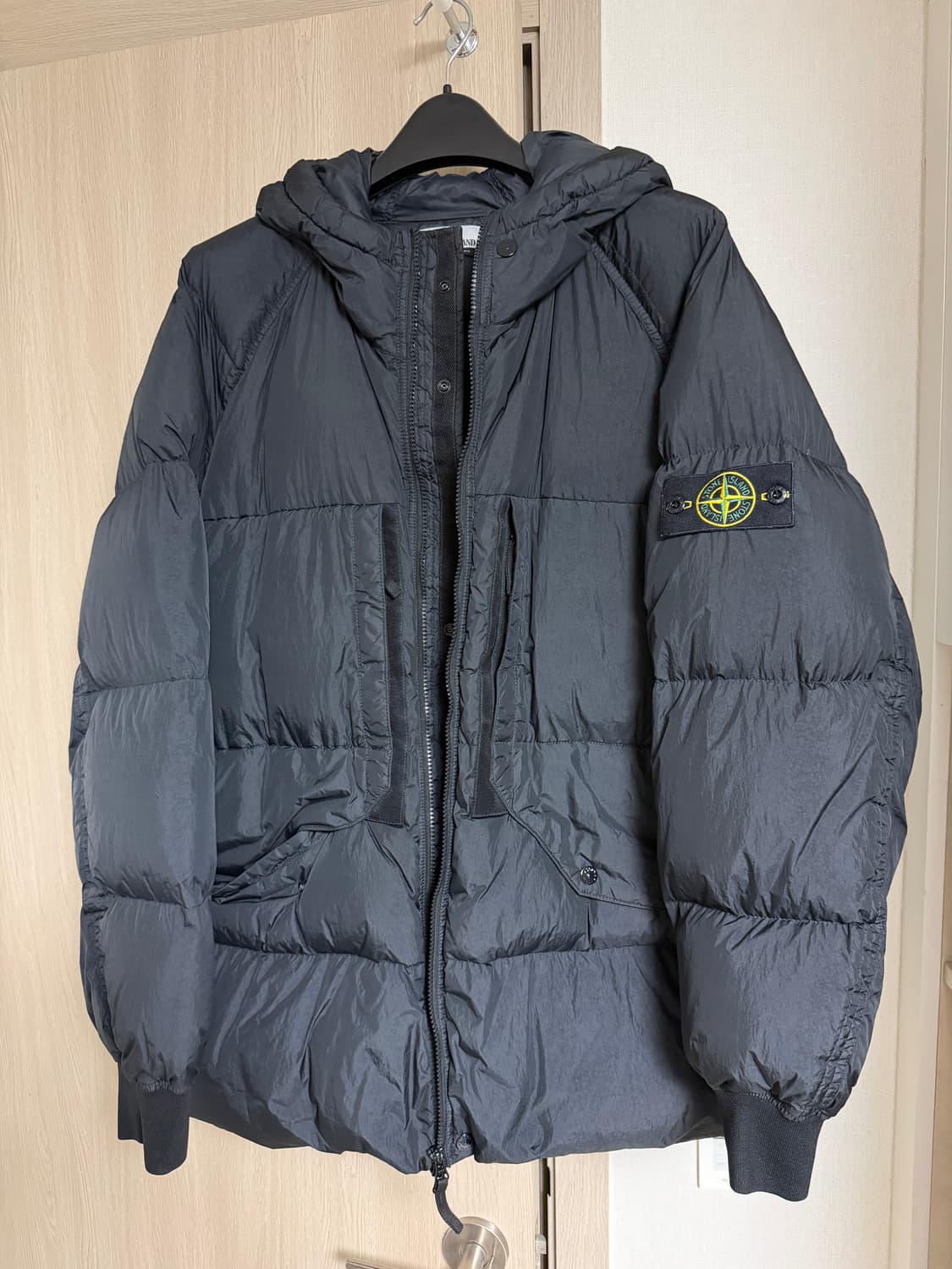 스톤아일랜드 크링클랩스 후드패딩 23fw XXL 상품이미지1