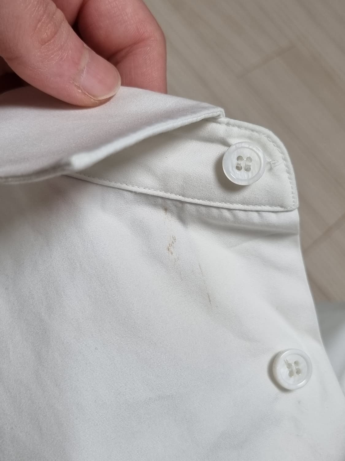 우영미 백로고 셔츠 상품이미지10