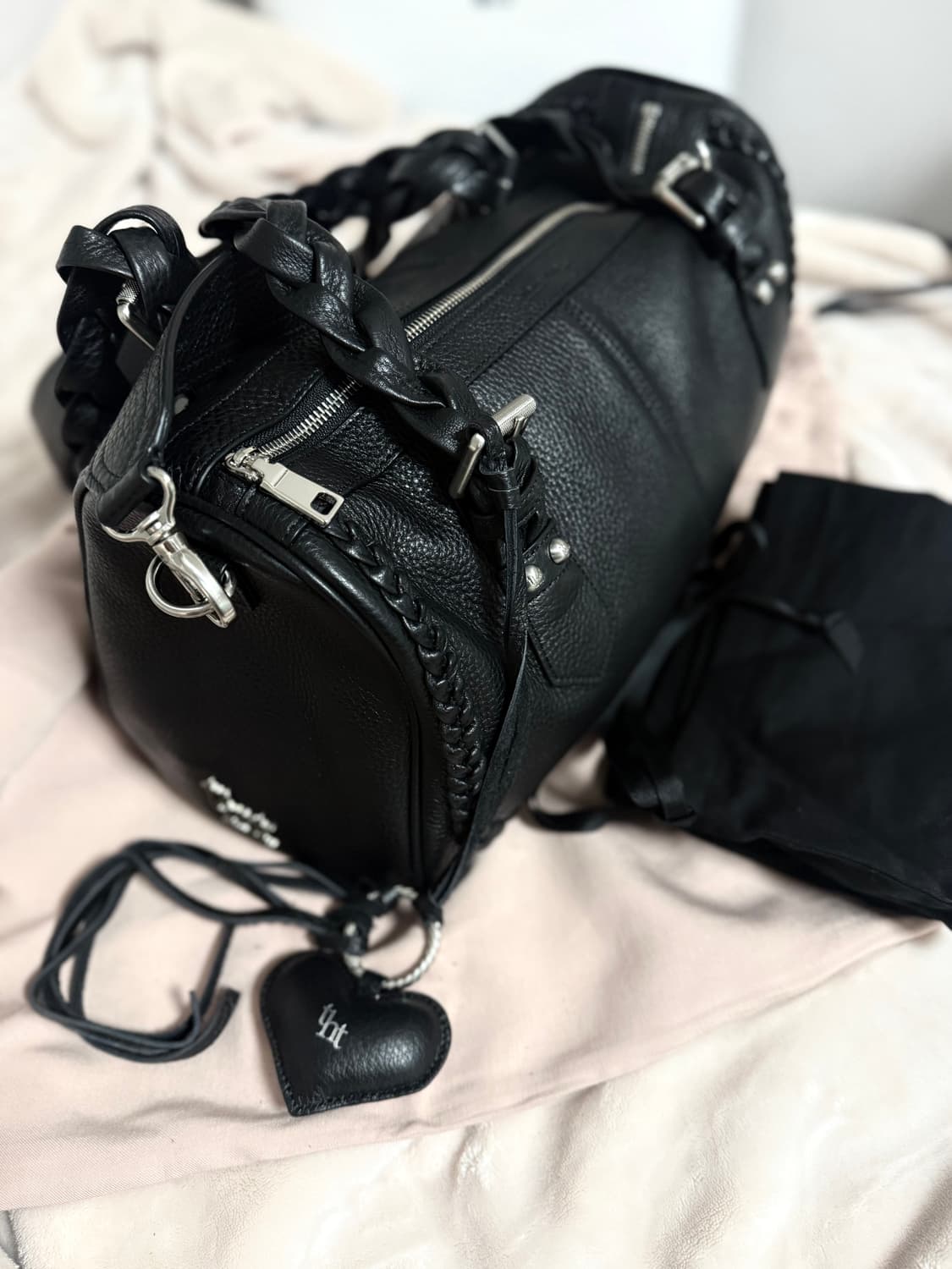 쓰리타임즈 브레이드백 블랙 판매 상품이미지2