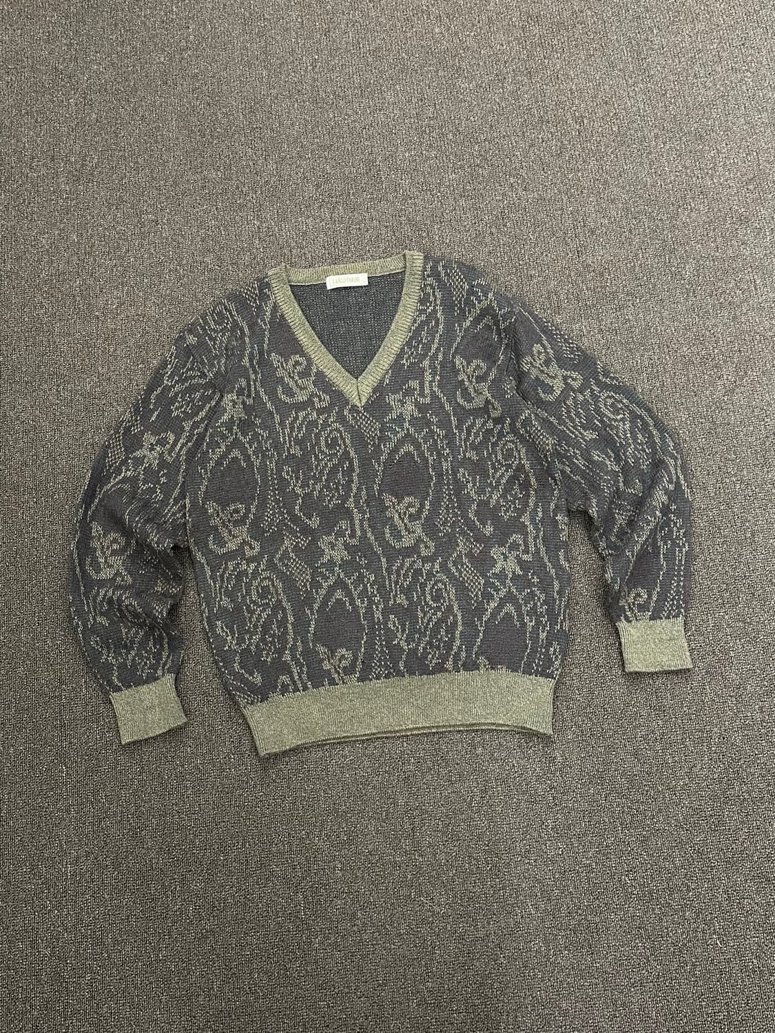 L)Japanese vintage 패턴 브이넥 니트 스웨터 상품이미지1