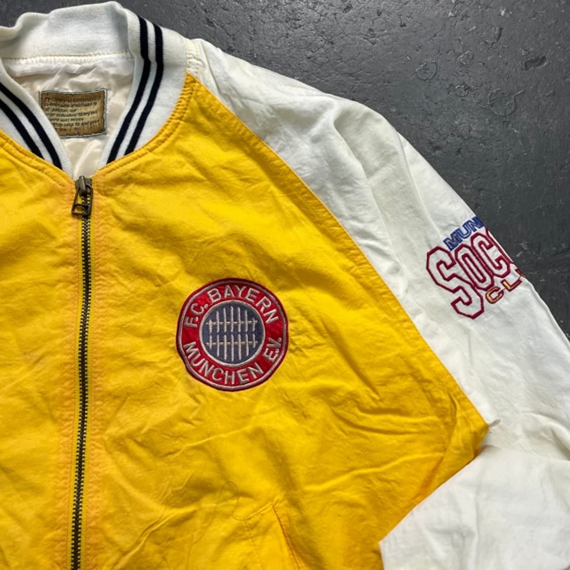 100 빈티지 바이에른 뮌헨 나일론 자켓  상품이미지3