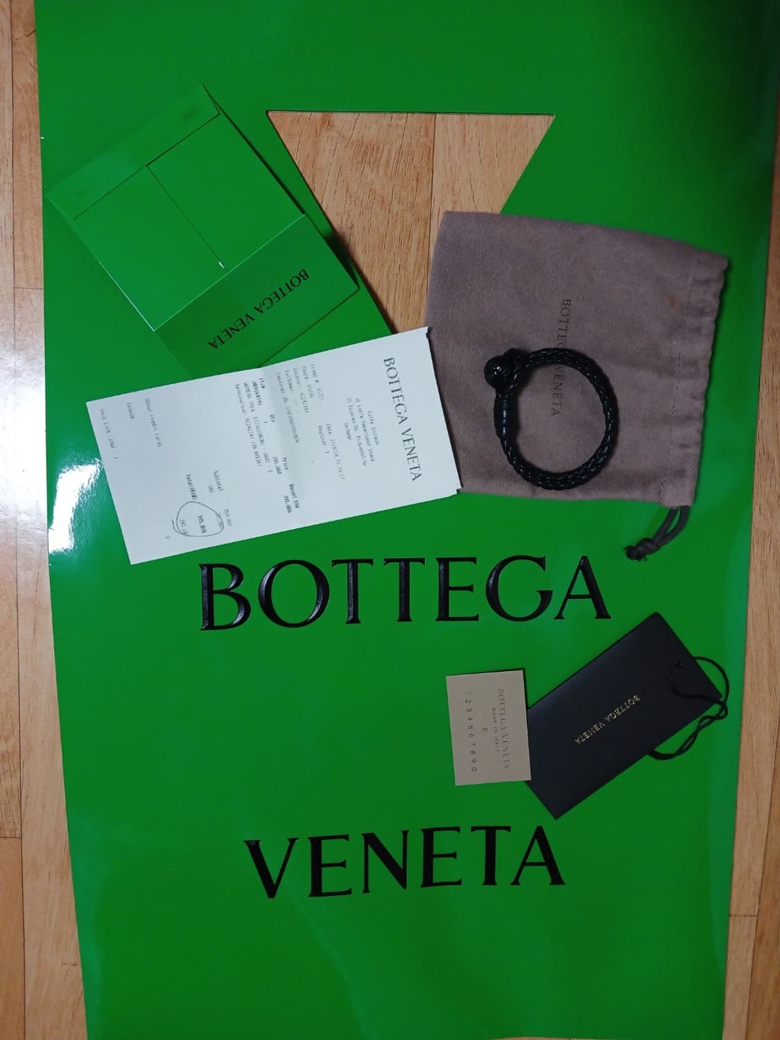보테가베네타 가죽팔찌 판매 상품이미지2