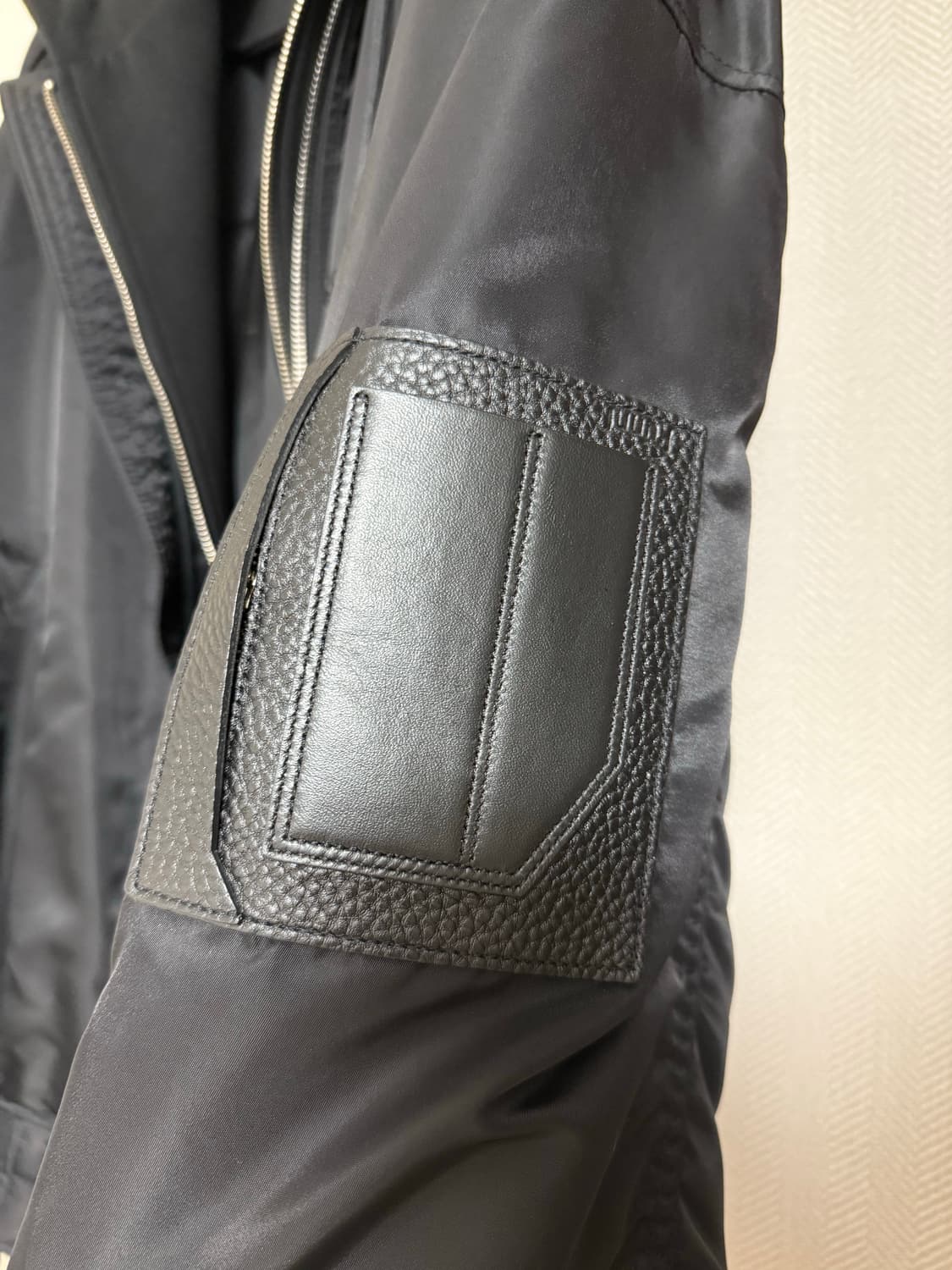 (50) 22fw 준지 후드 디테처블 마원 점퍼 블랙 상품이미지3