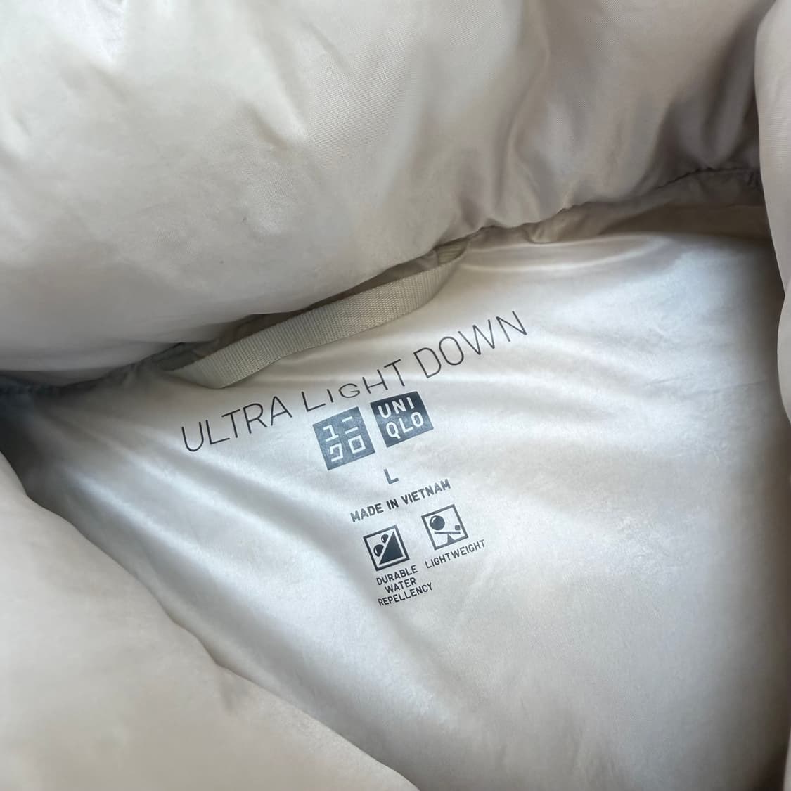 유니클로 울트라 라이트 다운 푸퍼 패딩  상품이미지2