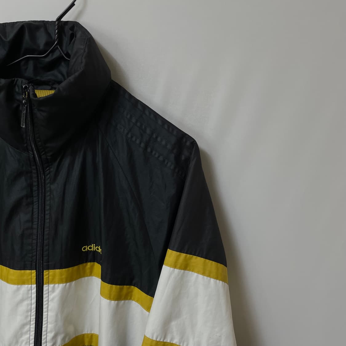 [ L ] 아디다스 올드스쿨 유로파 로고 바람막이 상품이미지3