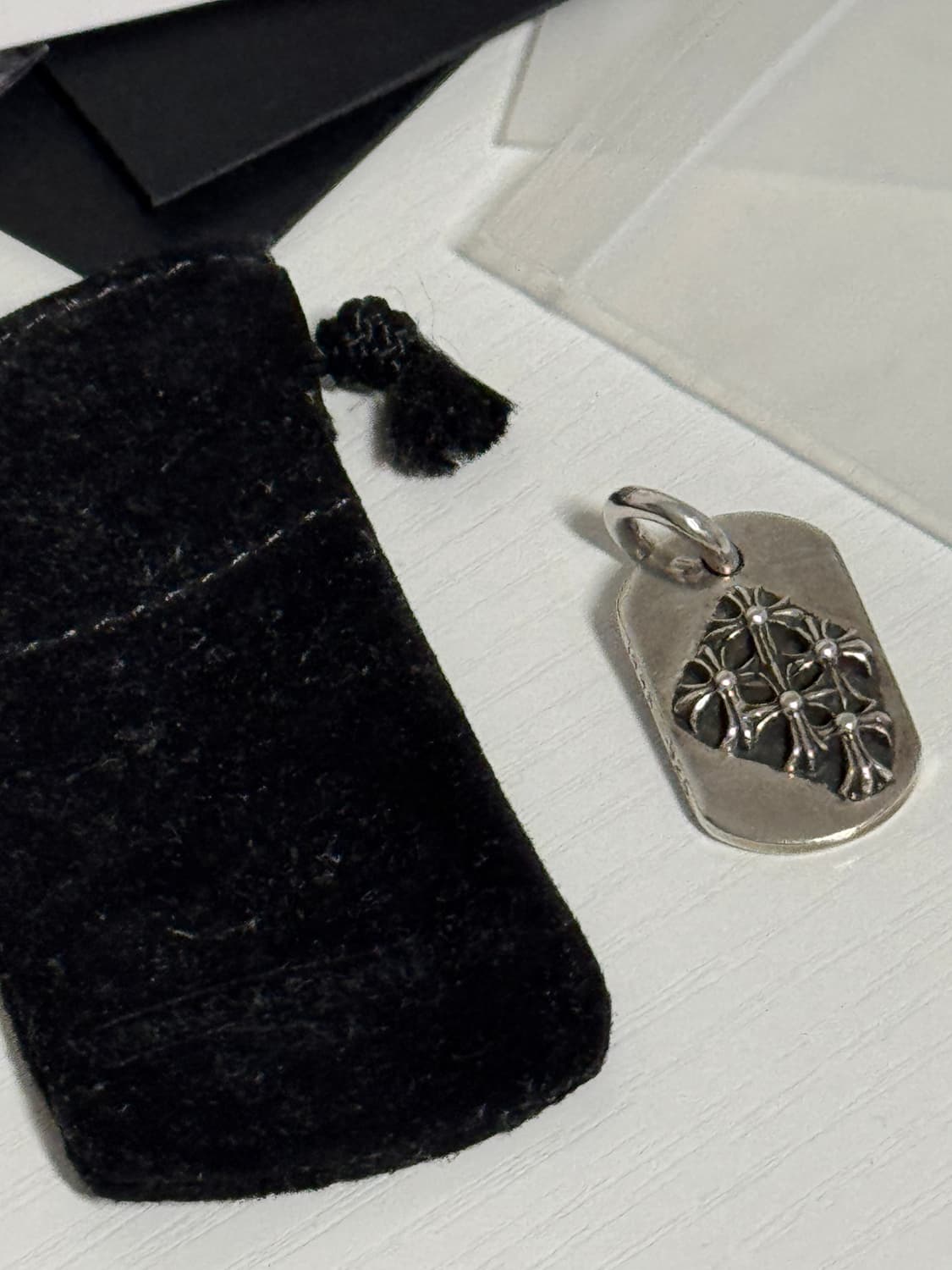 크롬하츠 레이즈드 세메터리 도그택 상품이미지2