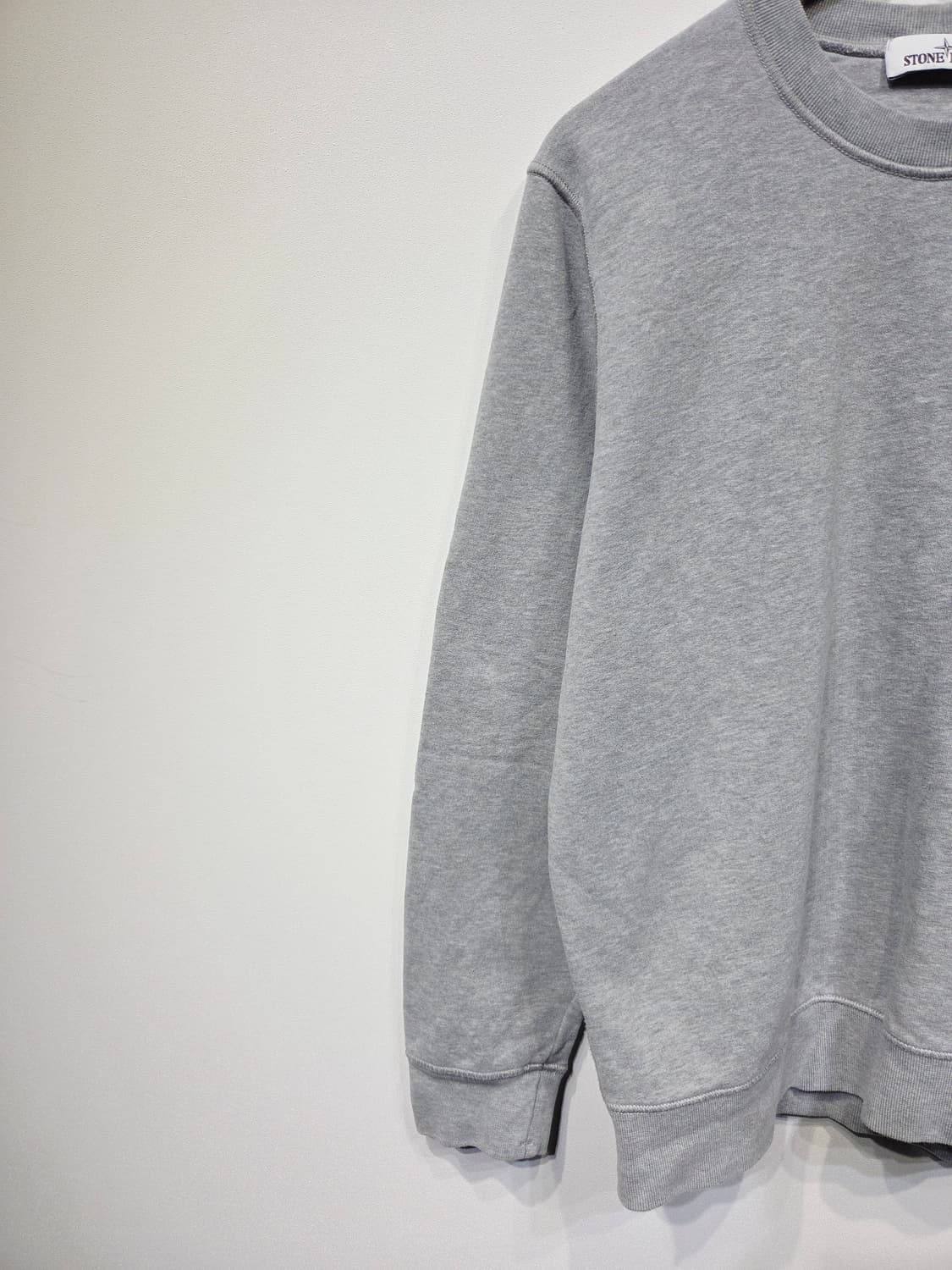 스톤아일랜드 맨투맨 그레이_L 상품이미지3