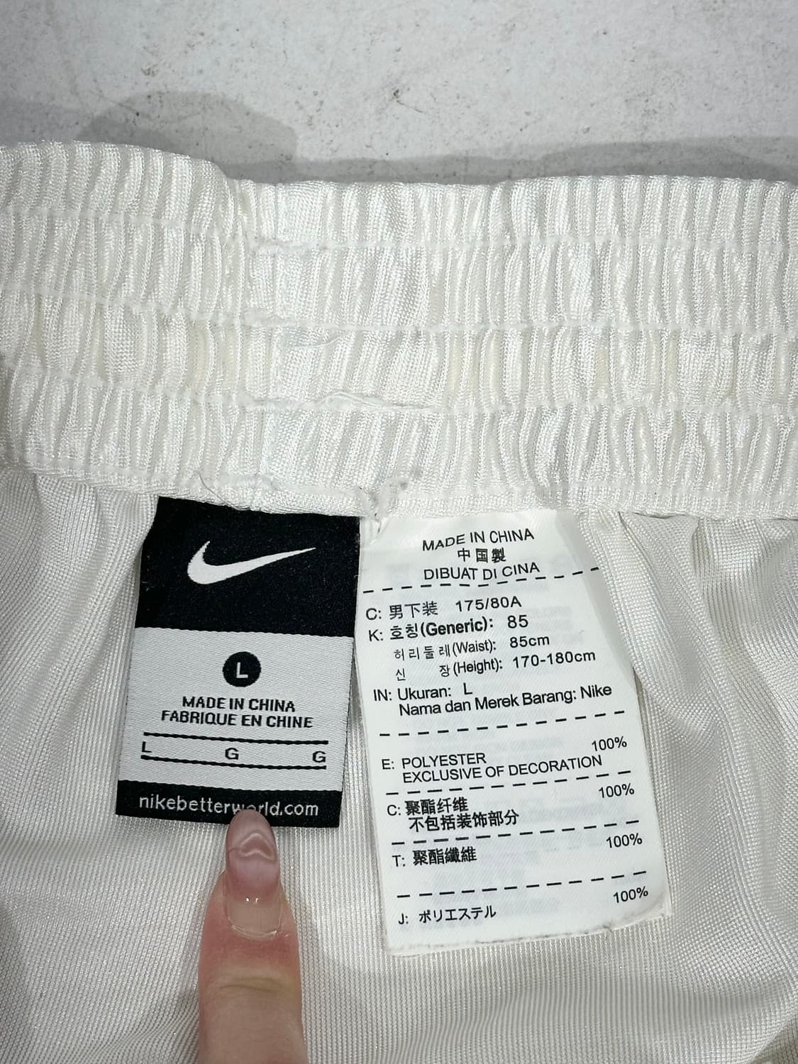 나이키 화이트 버뮤다 블랙 로고 트레이닝 반바지 L 상품이미지7