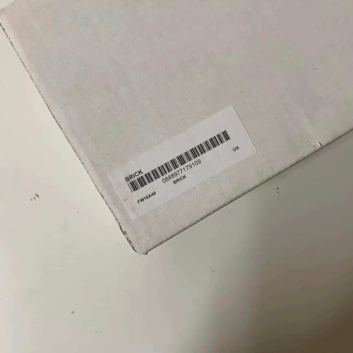 [Free] 16FW 슈프림 Supreme 벽돌 상품이미지5