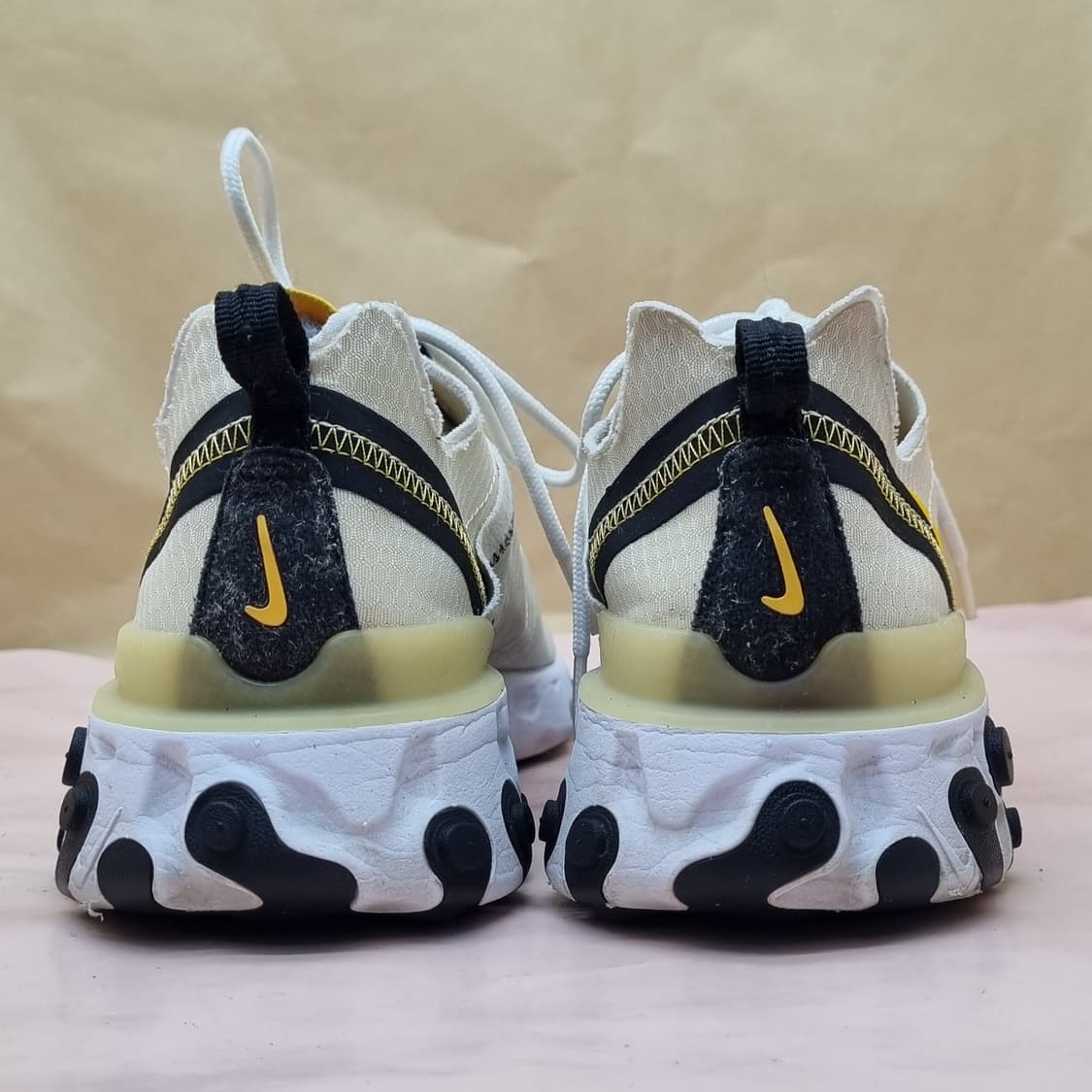 나이키 리액트 엘리먼트 55 데제트 엠버 운동화 265 상품이미지4