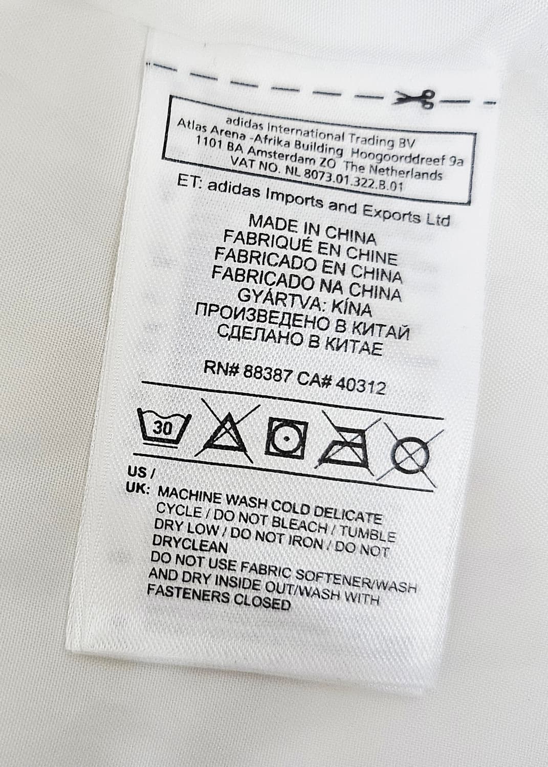 (105~110)2XL☆우주매물☆ 아디다스 레알마드리드 [흰검] 롱패딩 상품이미지3