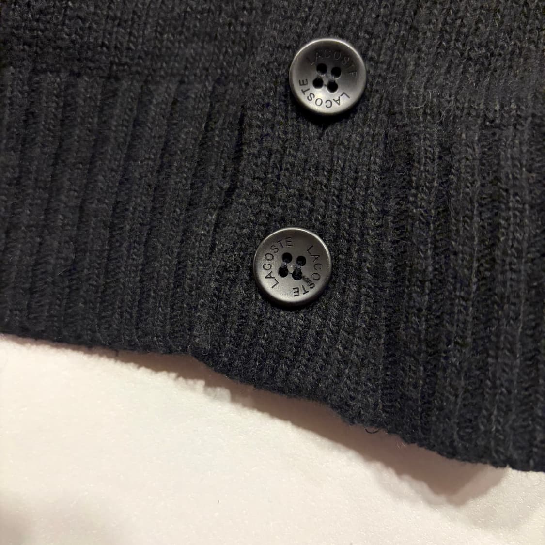 [3] 라코스테 울 포켓 블랙 니트 가디건 C828 상품이미지5
