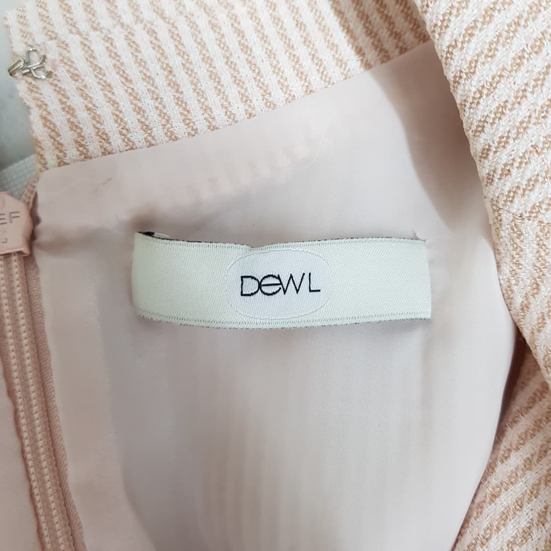 듀엘 DEWL 2022더블버튼 플레어 원피스 55사이즈 상품이미지7