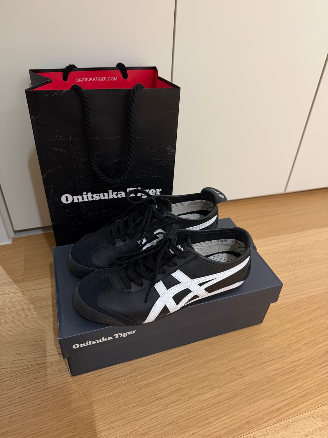 오니츠카타이거 멕시코66(블랙, 225) 상품이미지1