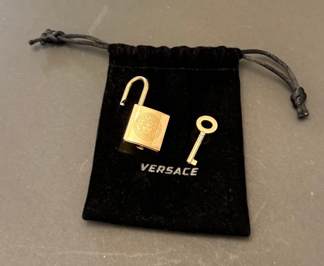 versace 자물쇠키  상품이미지1