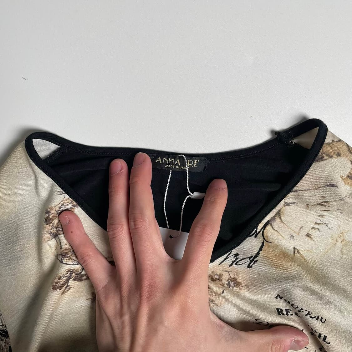 Anna re 베이지 플라워 패턴 롱슬리브 (italy)   상품이미지6