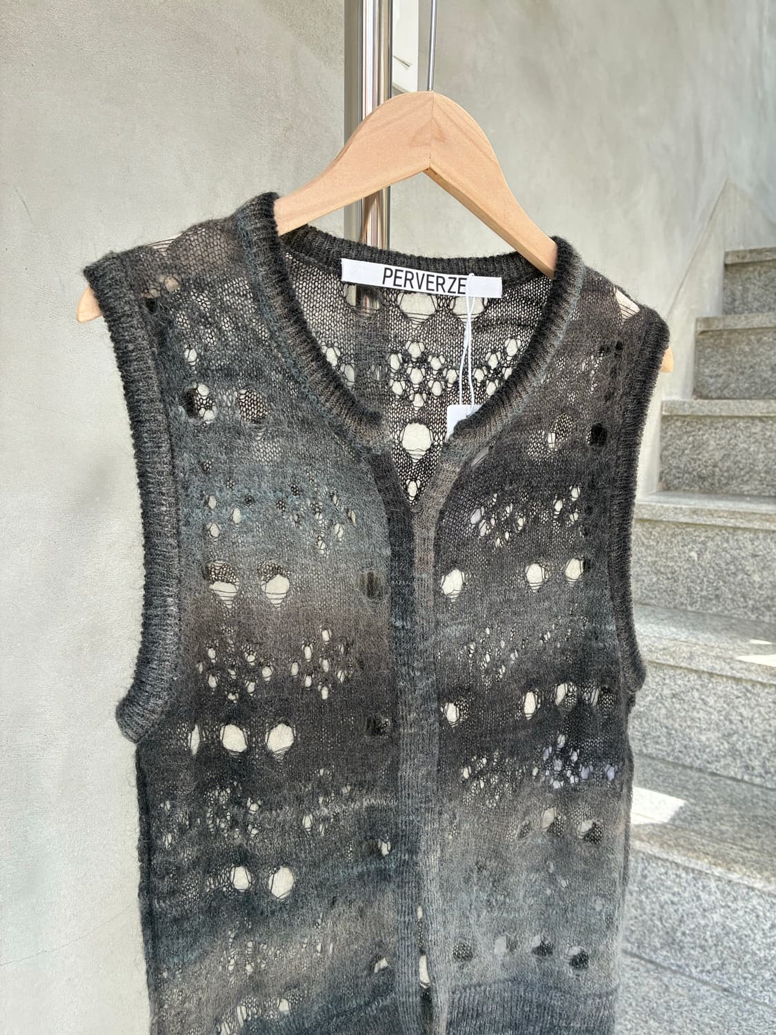 퍼버즈 니트 베스트 상품이미지2