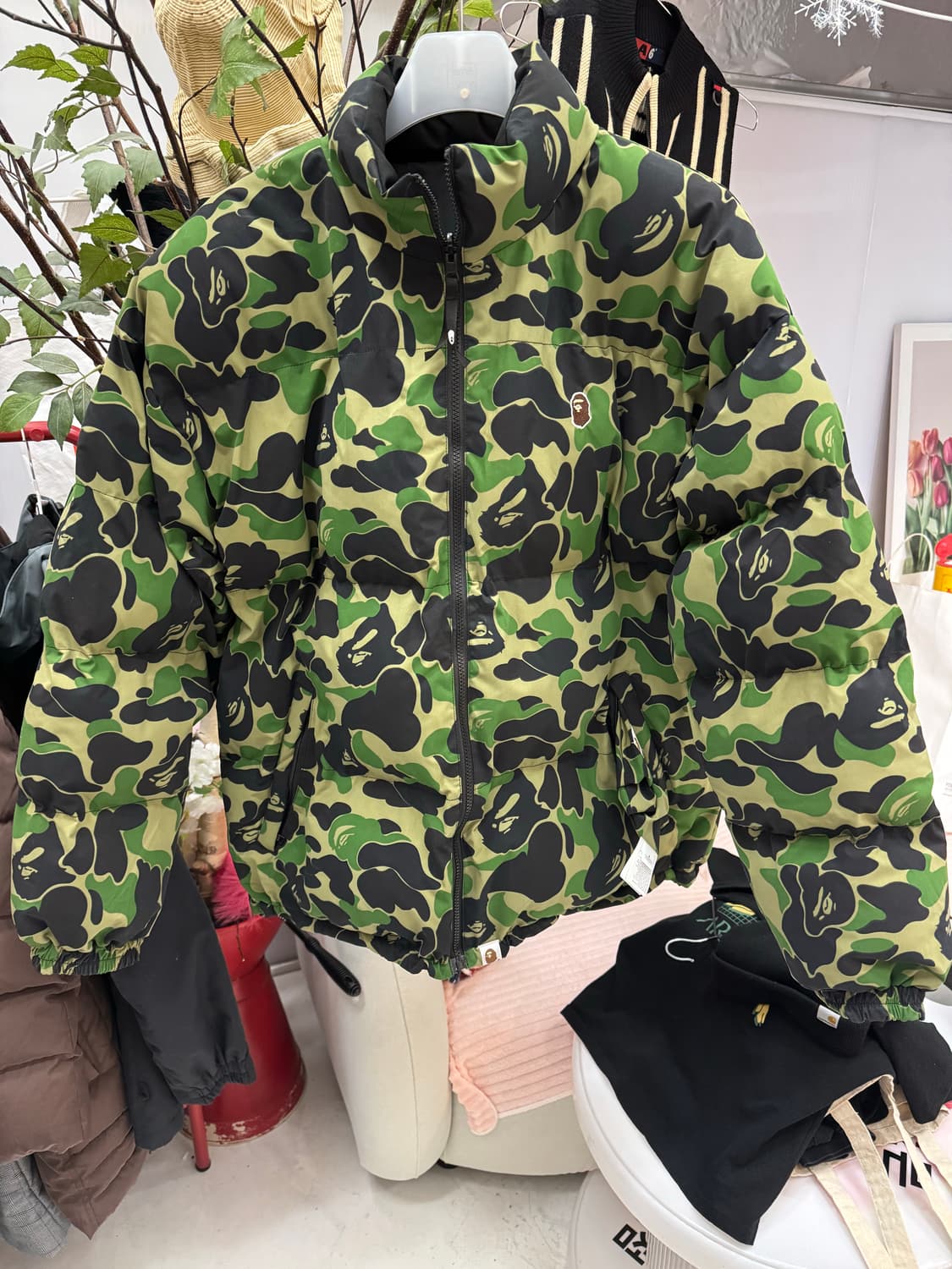 BAPE 베이프 1ST CAMO 리버서블 다운 패딩 자켓 상품이미지3