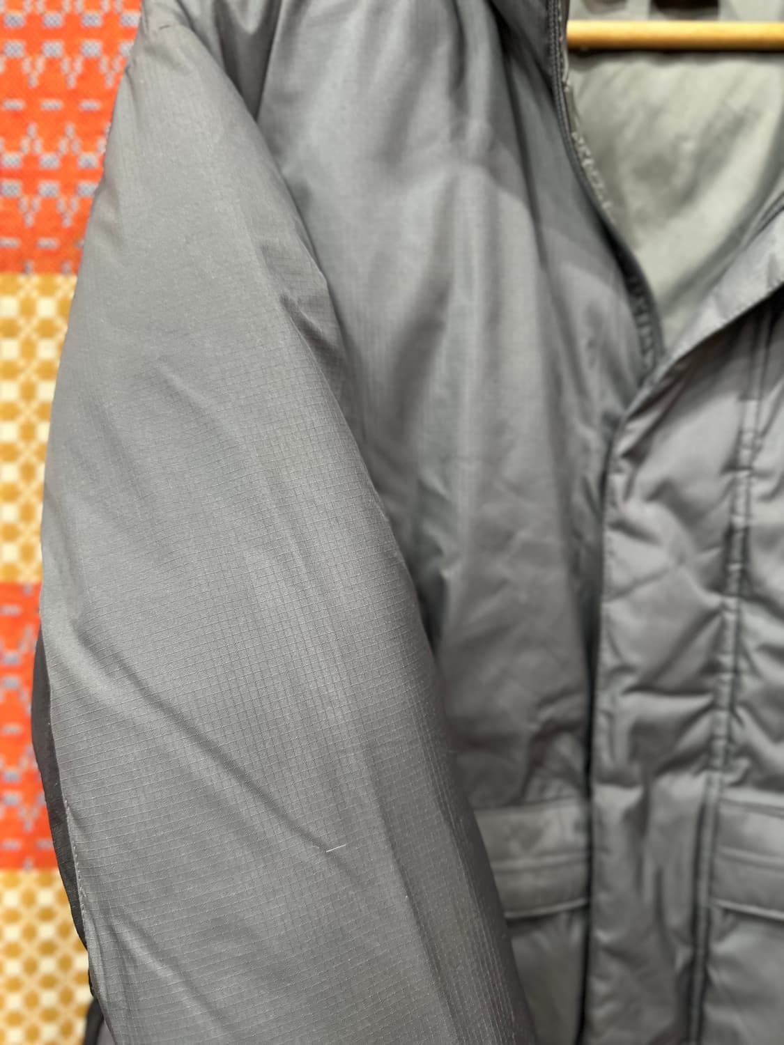 나이키 패딩 점퍼 그레이/블랙 커브포켓패딩 m 100 상품이미지4