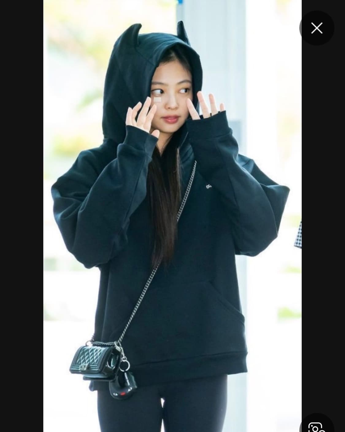 (S) 코페르니 뿔 혼 후드 블랙 - 제니 착용 상품이미지2