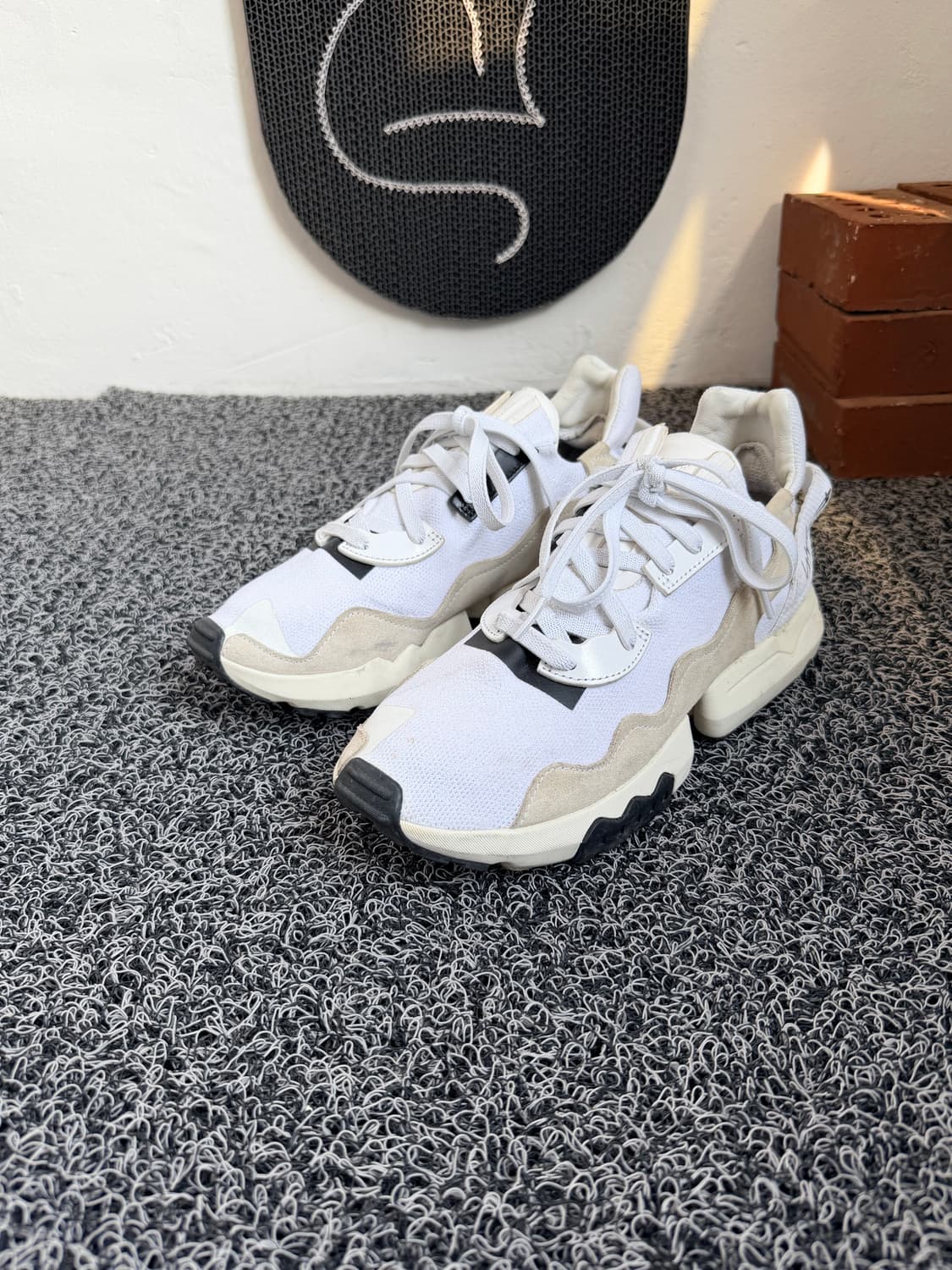 아디다스 Y-3 카이와 (Kaiwa) 화이트/베이지 상품이미지1