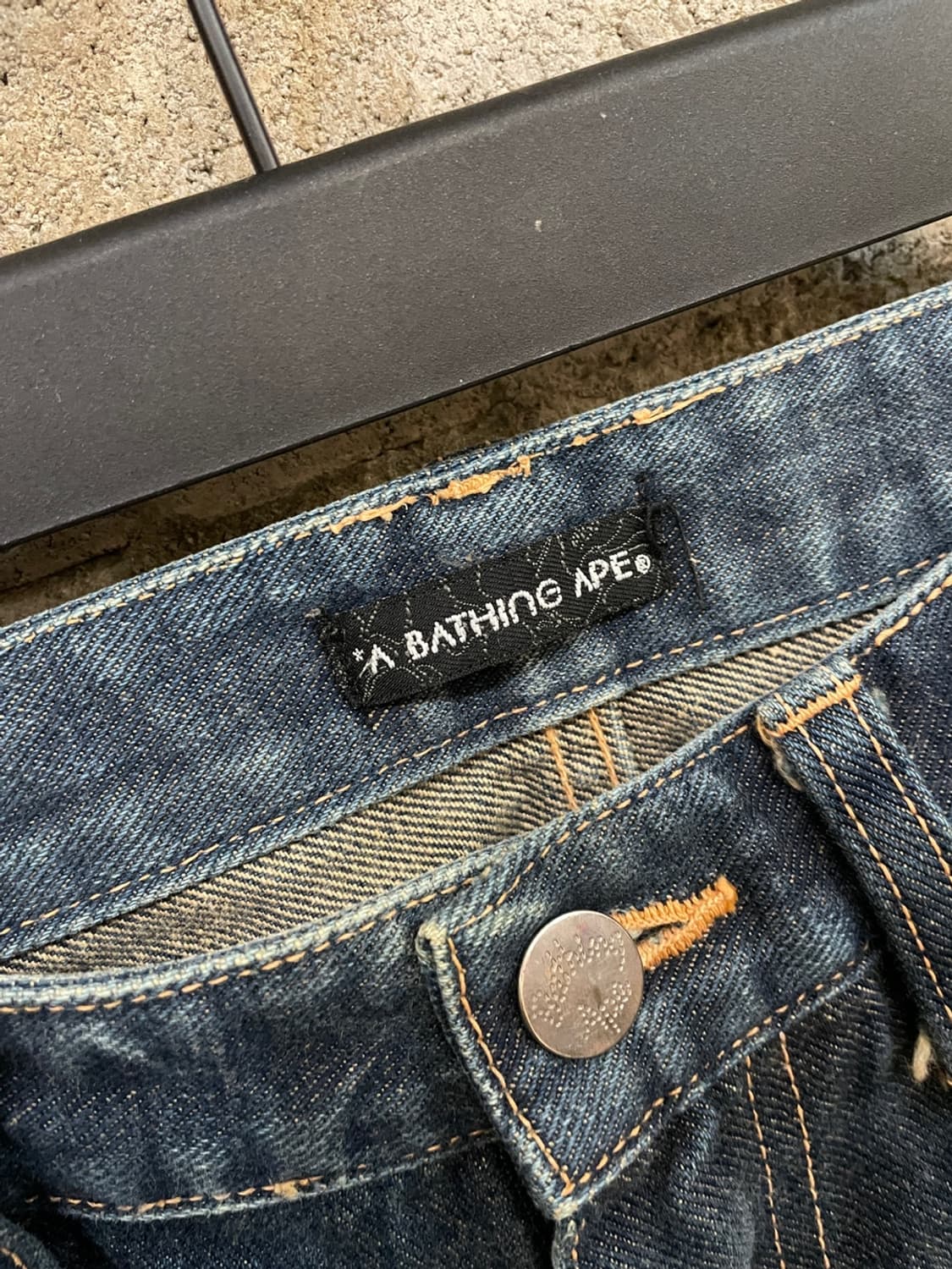 베이프 사루 헤드 데님 팬츠 상품이미지8