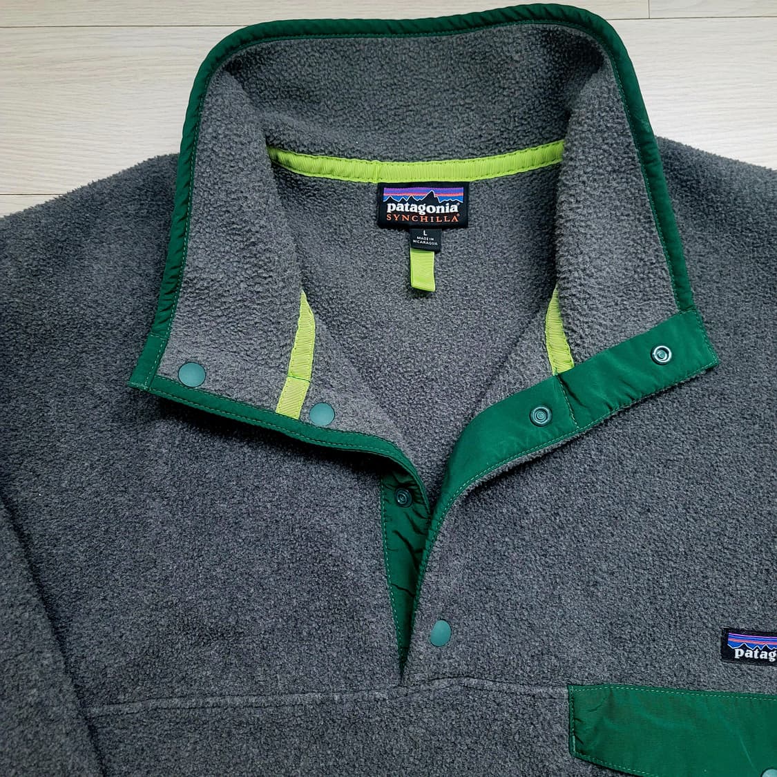 [ L ] 파타고니아 신칠라 라이트웨이트 니켈/그린 상품이미지4