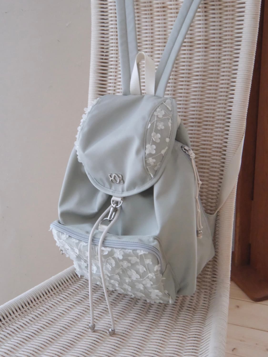 시월107 가든 백팩 뮤트카키 상품이미지2