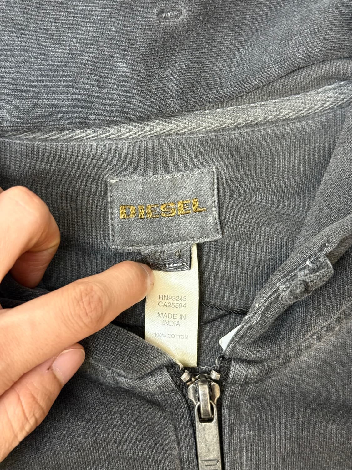 Diesel 디젤 챠콜 피그먼트 워싱 후드집업 상품이미지5