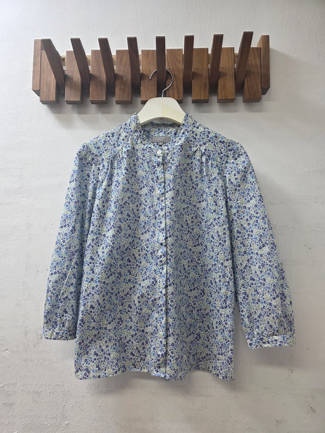 일본마가렛호웰 잔꽃블라우스 상품이미지1