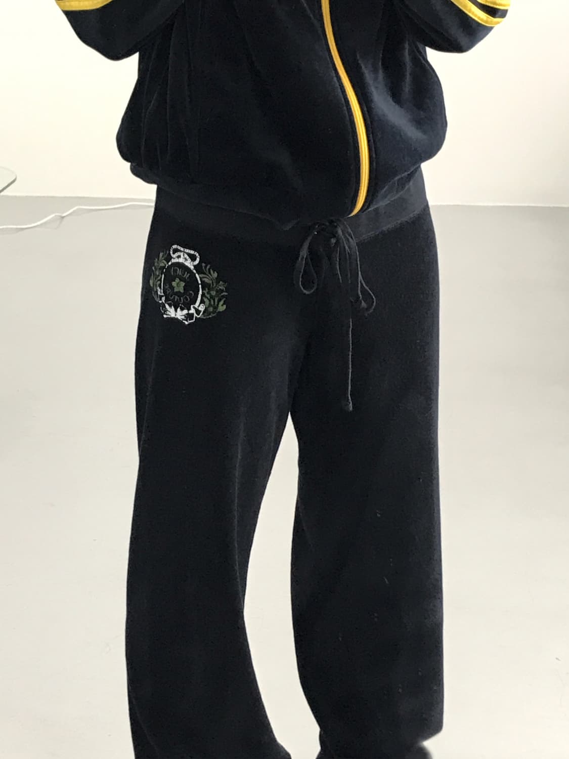 Juicy Couture Velvet Pants 상품이미지2