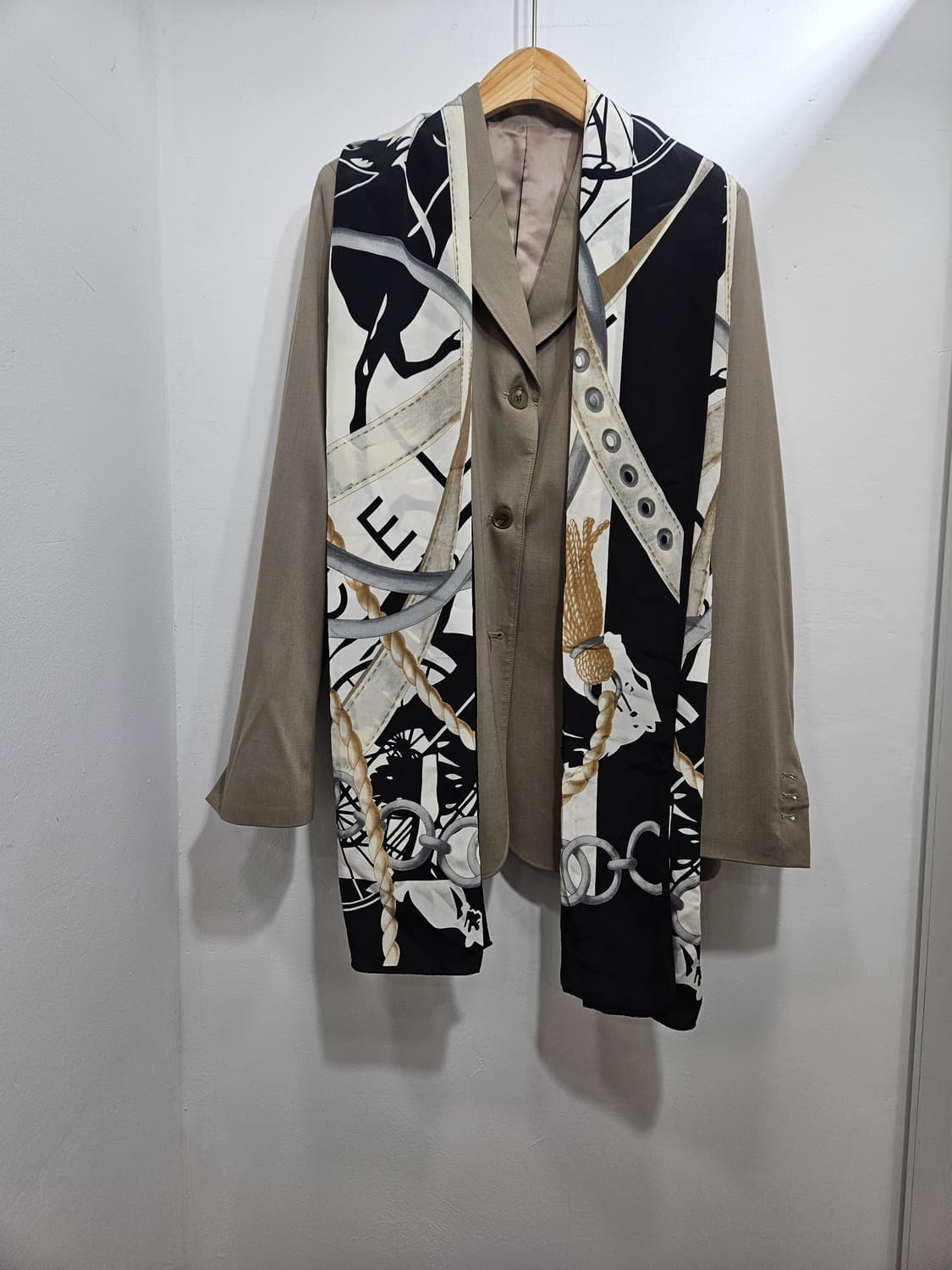 패턴 실크 스카프 상품이미지1