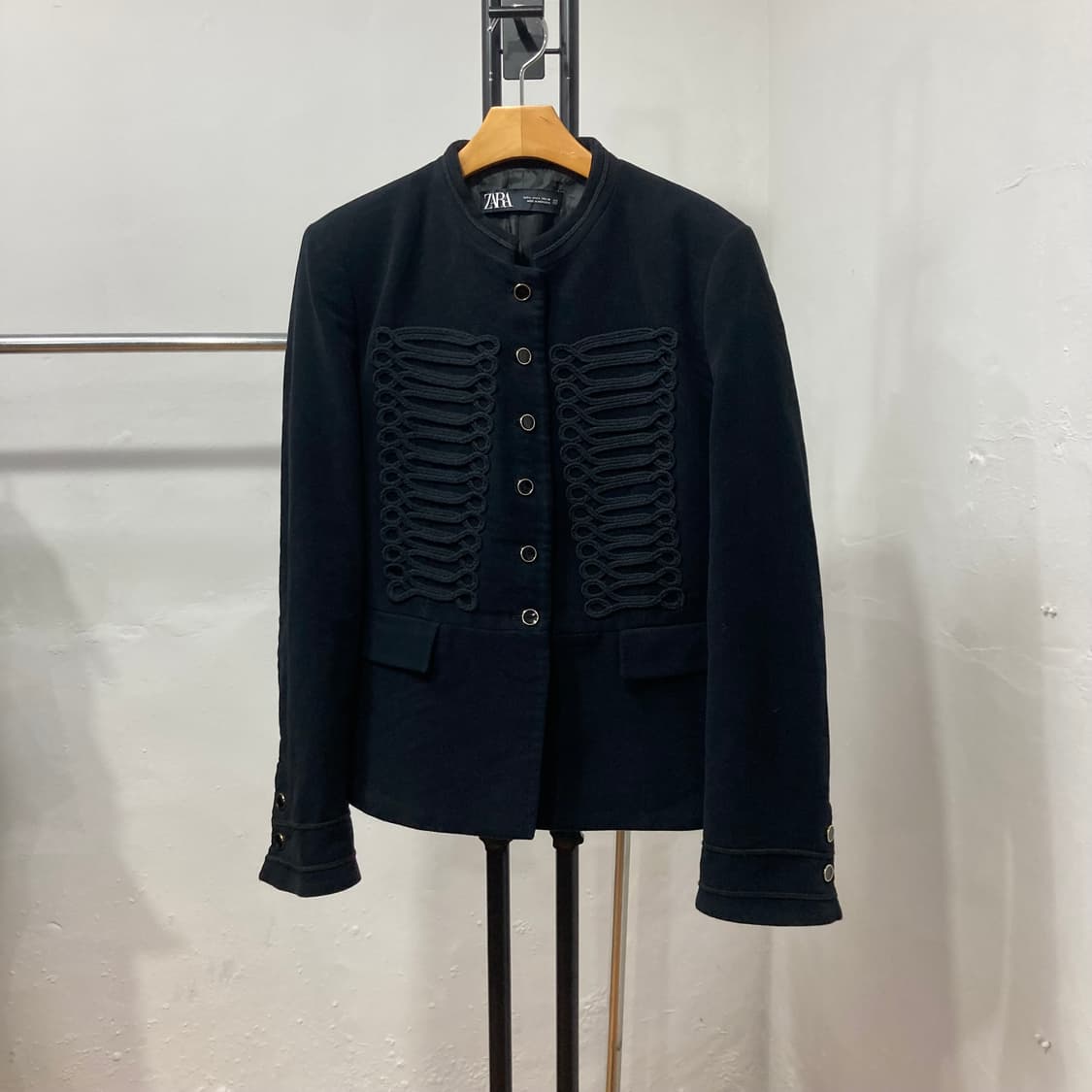 자라(ZARA) 나폴레옹 벨벳 자켓 상품이미지6