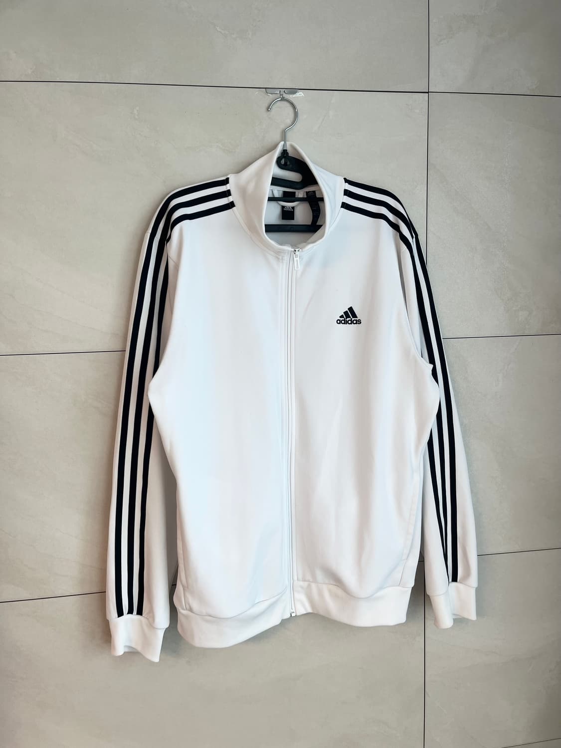 아디다스 흰,검 져지 (XL size) 상품이미지2