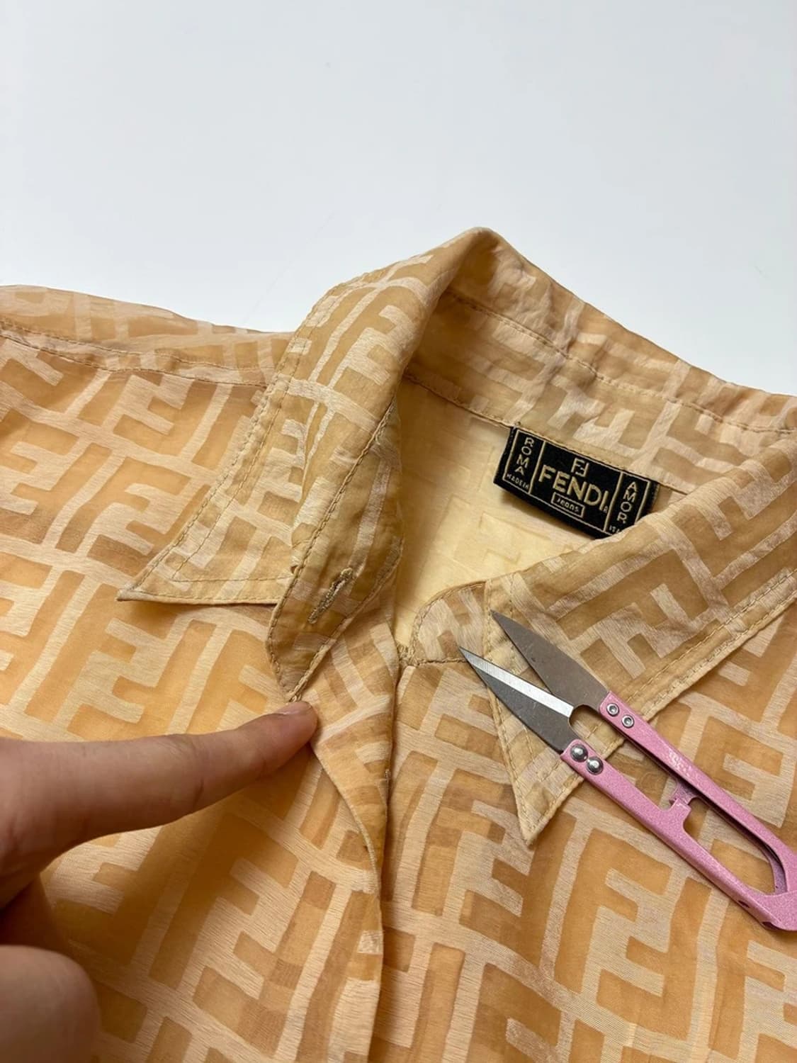 펜디 FENDI 90's 주키노 모노그램 7부 셔츠 PN8788 상품이미지4