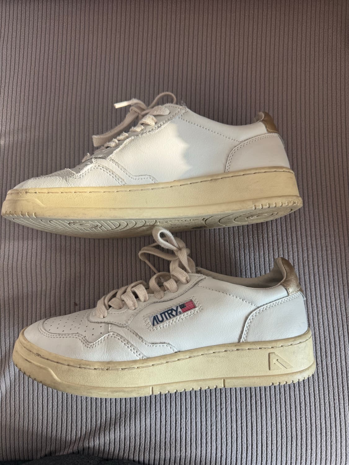 오트리 메달리스트 스니커즈 화이트 39(250) 상품이미지4