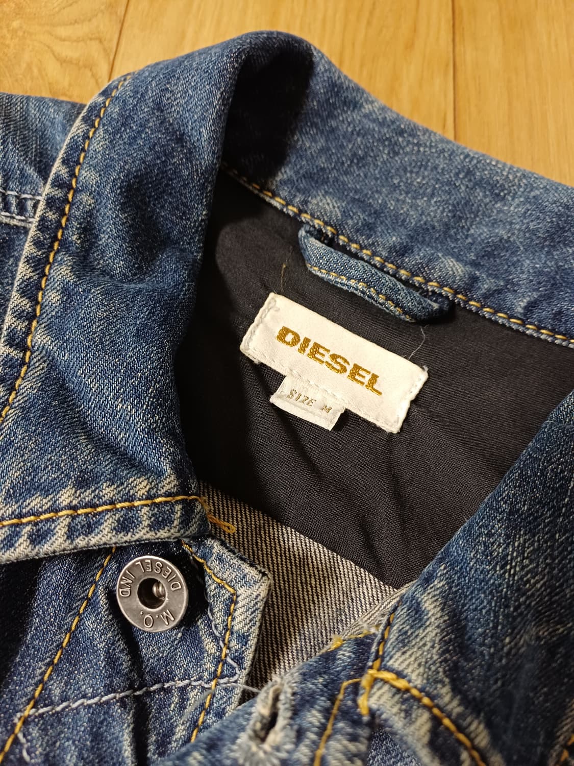 디젤 빈티지 워싱 데님 트러커 자켓 상품이미지4