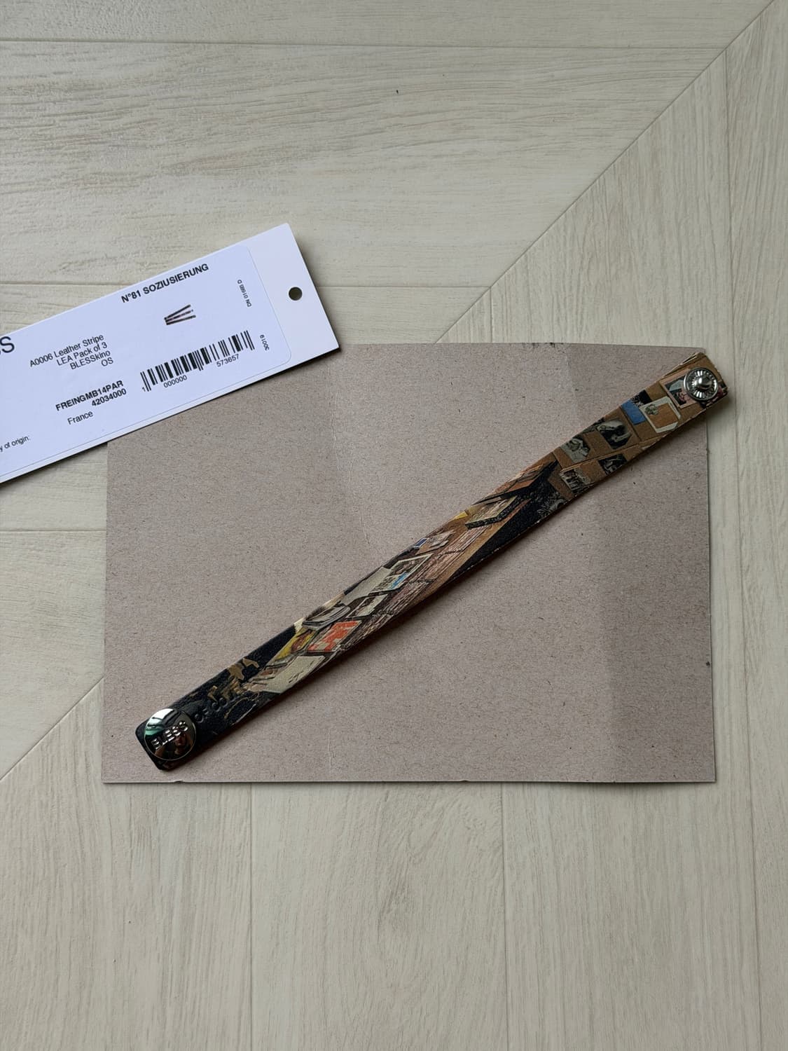 블레스 포토그래픽 레더 팔찌 (os) 상품이미지1