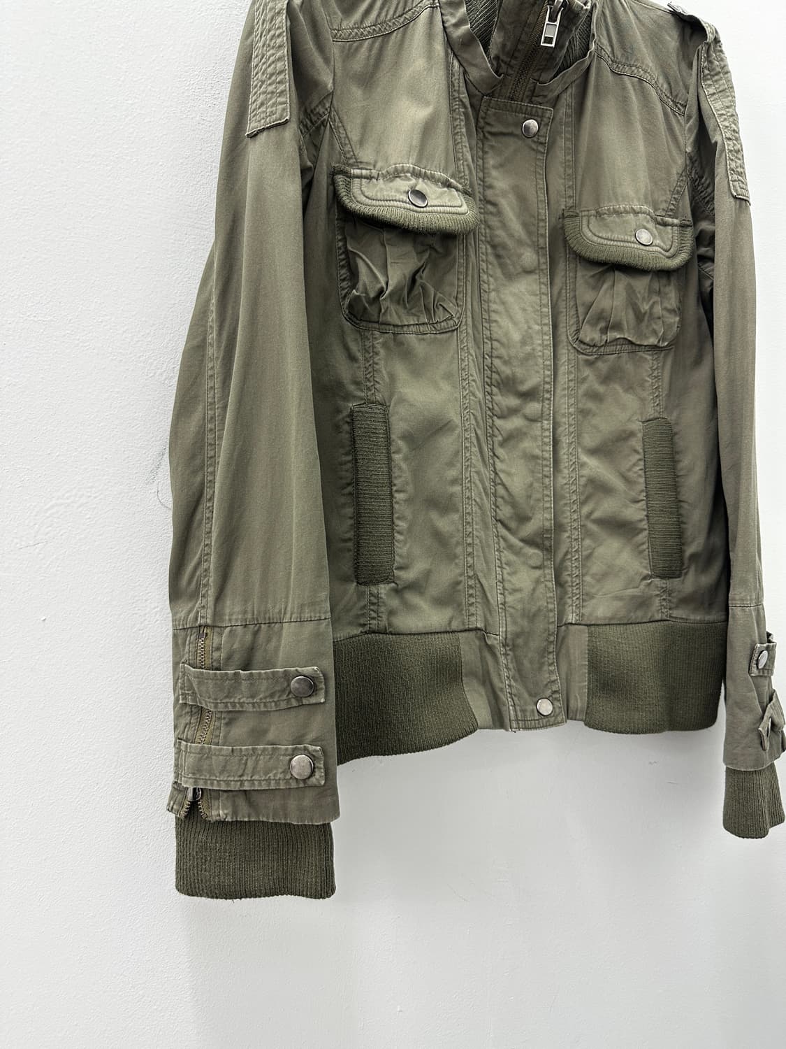 Bondage strap detail khaki high neck jac 상품이미지8