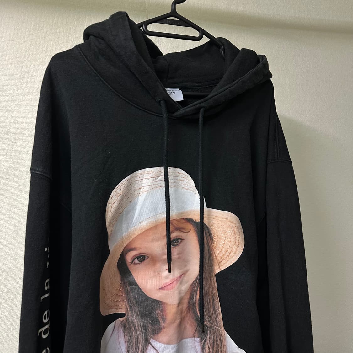 아크메드라비 프린팅 블랙 후드티 상품이미지2