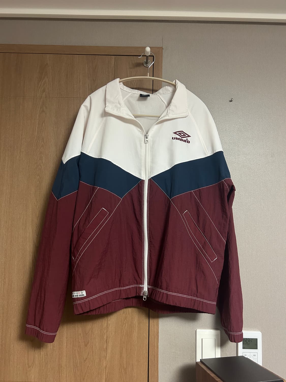 엄브로 바람막이 자켓 상품이미지1