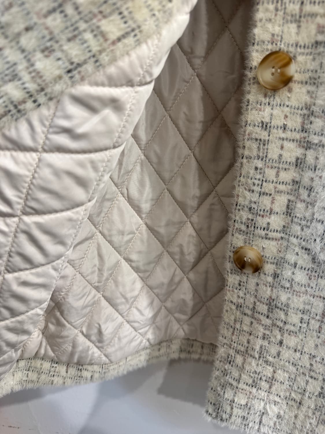 누비안감 포인트 8부소매 니트자켓 상품이미지4