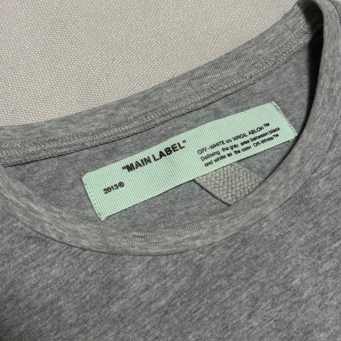 L 오프화이트 18-19 fw 옐로우 에로우 롱슬리브  상품이미지4