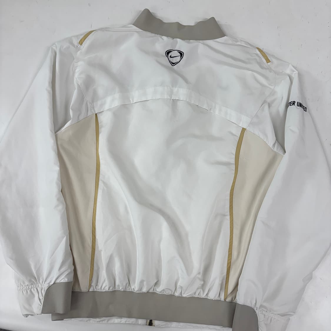 나이키 맨유 바람막이 상품이미지7