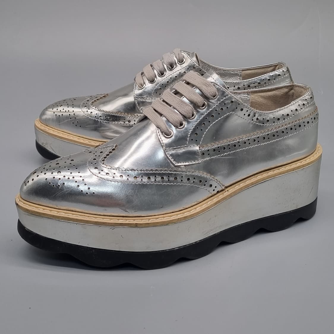 프라닥 클리퍼 여성스니커즈230 굽6 상품이미지1