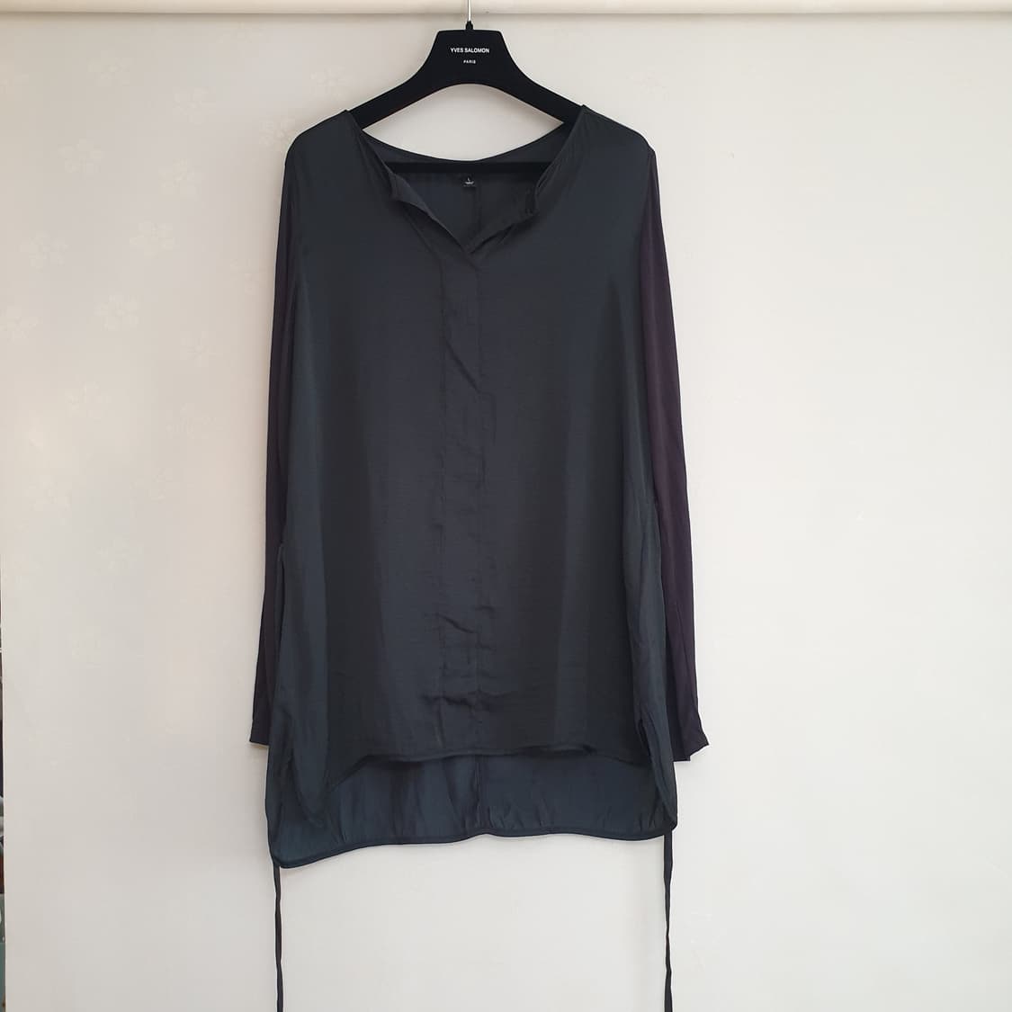 VERA WANG 심플리 베라왕 텍스쳐블록 실키 튜닉 블라우스 상품이미지3