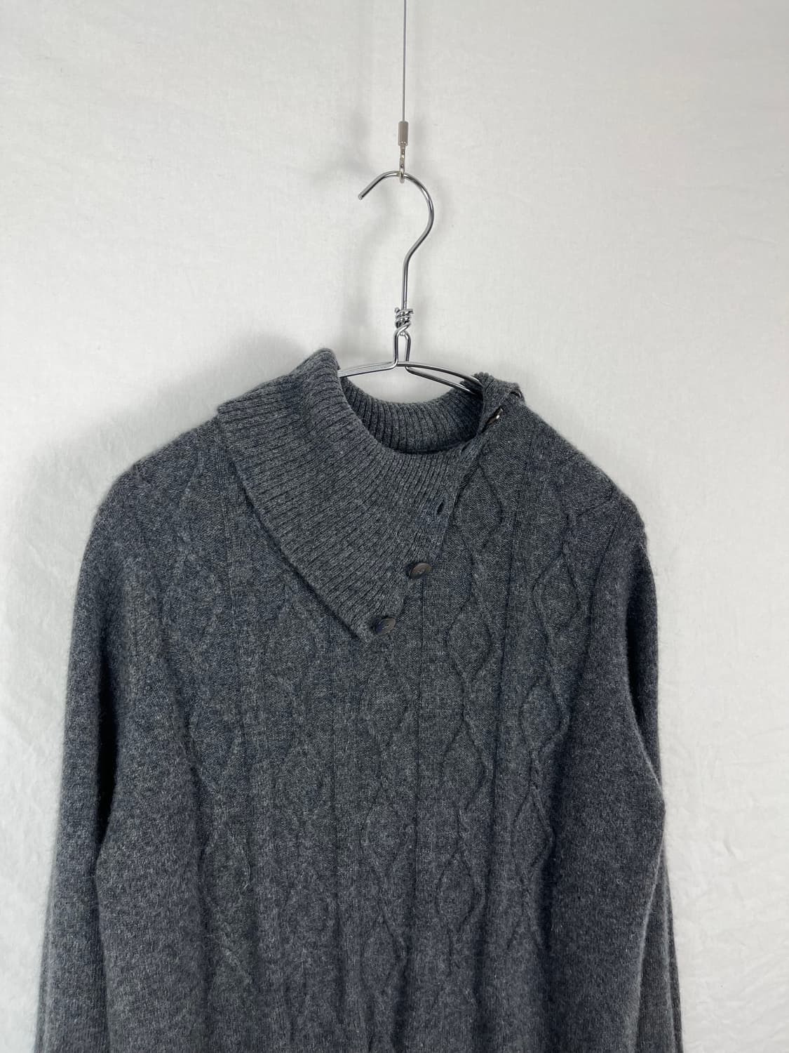 100% Cashmere 자개단추 니트  상품이미지6