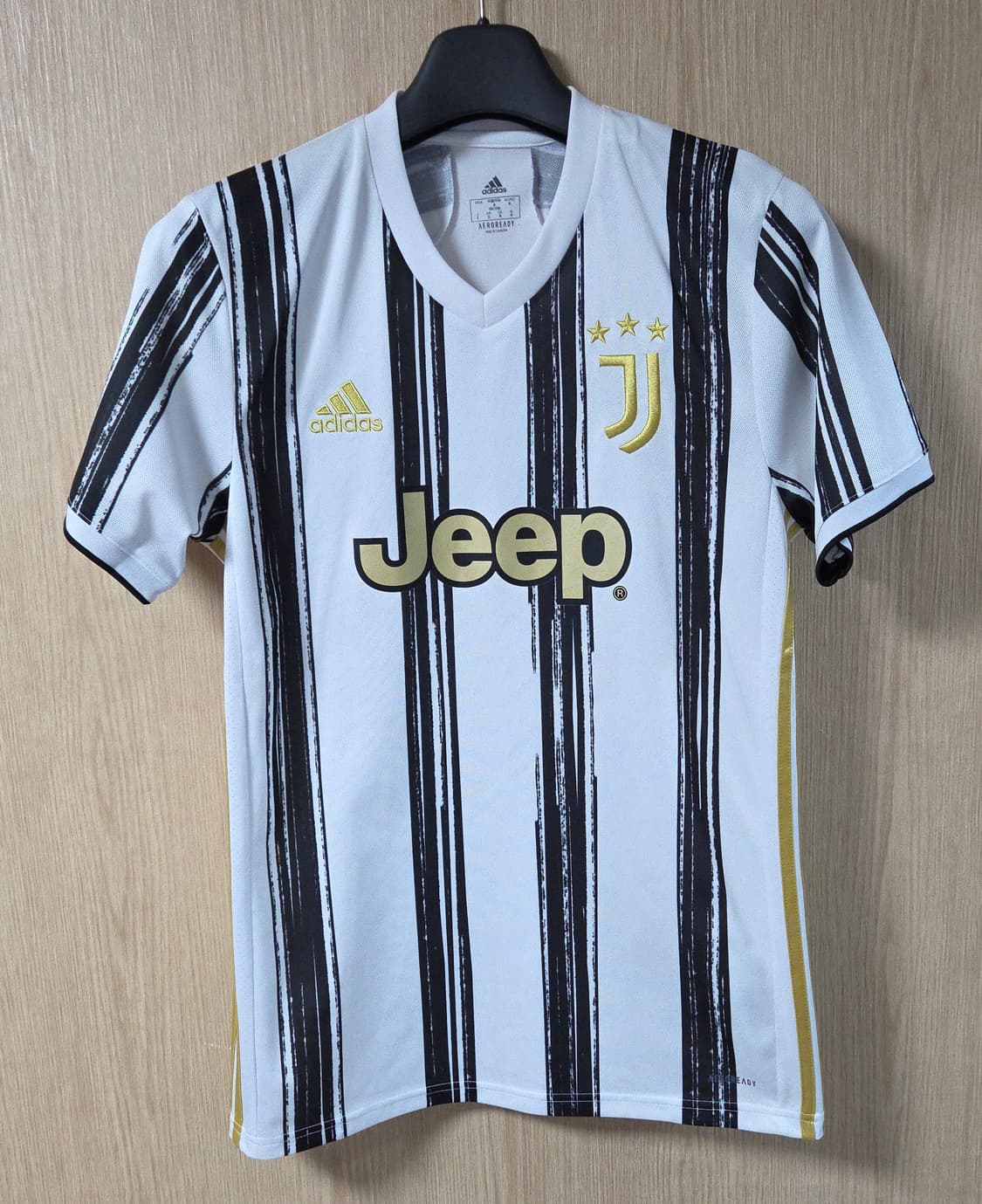 (착샷) 아디다스 유벤투스 유니폼 져지 20-21 시즌 홈 상품이미지1